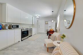 10 Mi to Dtwn Phoenix: Studio w/ Outdoor Kitchen!