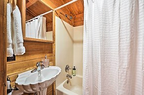 Rosman Vacation Rental w/ Charcoal Grill!