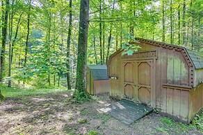 Rosman Vacation Rental w/ Charcoal Grill!