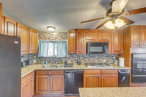 California Vacation Rental w/ Full Kitchen