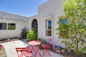 Green Valley Abode w/ Pool Access & Mtn Views