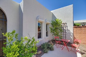 Green Valley Abode w/ Pool Access & Mtn Views