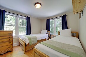 Private Fire Pit & Creek: Bryson City Retreat!