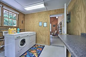 Private Fire Pit & Creek: Bryson City Retreat!