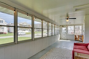 Scenic Home on the Delaware River, Pet-friendly!