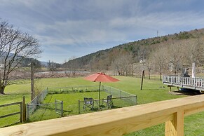 Scenic Home on the Delaware River, Pet-friendly!