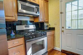 1 Mi to to M&T Bank Stadium: Home w/ Rooftop Patio