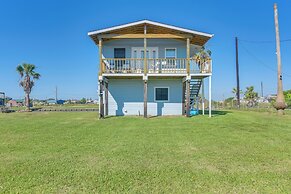 Waterfront Texas Abode w/ Boat Ramp, Pets Welcome