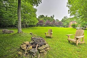 Oakland Vacation Rental < 1 Mi to Deep Creek Lake!