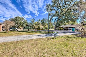 Stunning Gulfport Getaway ~ 1 Mi to the Beach