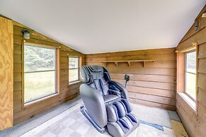 North Carolina Getaway Near Kayaking & Fishing!