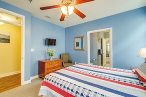 Lakefront Huddleston Condo w/ Community Pool