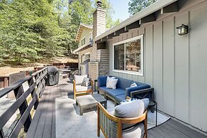 'the Cub House' w/ Hot Tub & Arcade in Arnold!