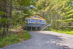 Catskills Sanctuary w/ Lake Access + Hot Tub