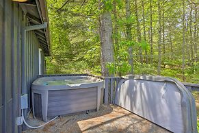 Catskills Sanctuary w/ Lake Access + Hot Tub