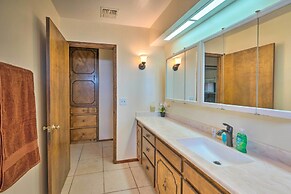 Bullhead City Home < 1/2 Mi to River & Boat Launch