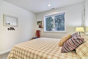 Family-friendly Packwood Retreat w/ Deck!