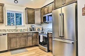 Family-friendly Packwood Retreat w/ Deck!