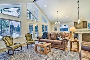 Family-friendly Packwood Retreat w/ Deck!