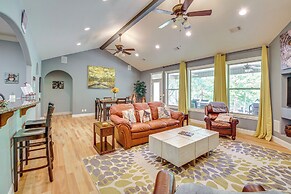 < 5 Mi to Lake Desoto: Grand Hot Springs Home