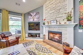 < 5 Mi to Lake Desoto: Grand Hot Springs Home