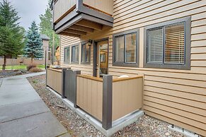 Sunriver Vacation Rental w/ Community Hot Tub!