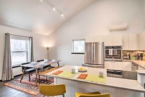 Contemporary-boho Loft in Downtown Livingston!