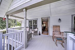 Settlers Mountain Retreat: On-site Hikes & Views!