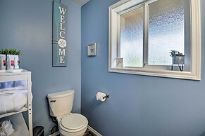 Cozy Port Orchard Home w/ Grill & Fire Pit!