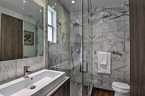 Modern Miami Villa w/ Pool Oasis ~ 5 Mi to Beach!