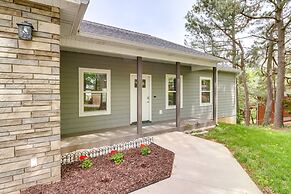 Quaint Harrison Home 2 Mi to Downtown!