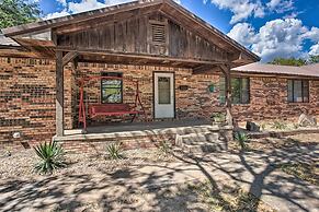 Lovely 'anna Fink House' w/ Patio & Fire Pit