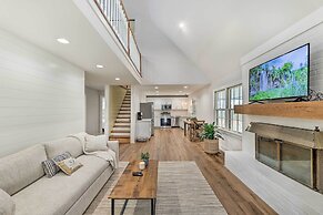 Cozy Cottage w/ Private Yard: Pet Friendly!