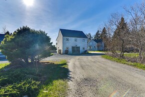 Oceanside Bass Harbor Home w/ Peaceful Deck!