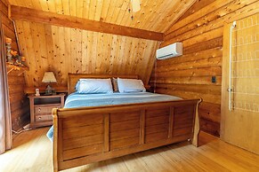 Rustic Fancy Gap Vacation Rental With Fire Pit