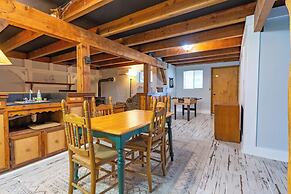 Rustic Fancy Gap Vacation Rental With Fire Pit