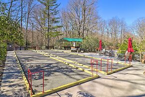 Amazing A-frame w/ Private Hiking + Amenities