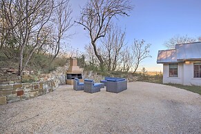 The Little Alsatian House: 18 Miles to San Antonio