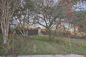 The Little Alsatian House: 18 Miles to San Antonio