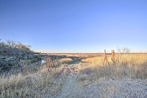 The Little Alsatian House: 18 Miles to San Antonio