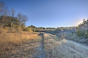 The Little Alsatian House: 18 Miles to San Antonio