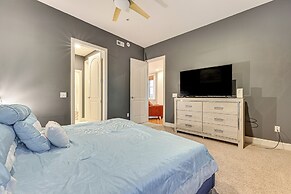 Heart of Dtwn Omaha: Historical Apt w/ Perks