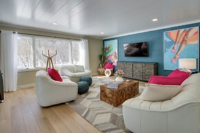 Home Rental on Detroit Lake: Dock, Game Room!