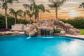 Paradise Valley Villa w/ Luxe Pool & Outdoor Games
