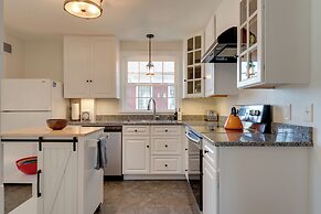 Charming Farmhouse: Walk to Village + Trails!