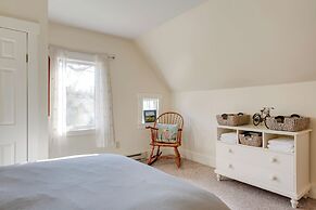 Charming Farmhouse: Walk to Village + Trails!