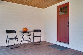 Charming Farmhouse: Walk to Village + Trails!