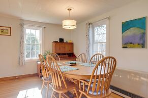 Charming Farmhouse: Walk to Village + Trails!