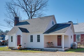 Charming Farmhouse: Walk to Village + Trails!