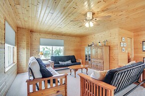 Pet-friendly Cabin < 1 Mi to Panguitch Lake!